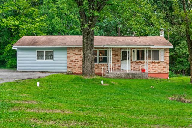 1350 Spring Drive, Lehigh Twp, PA 18088