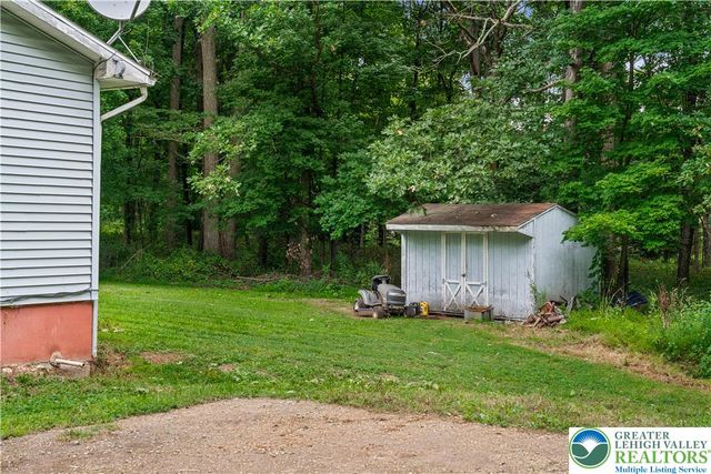 1350 Spring Drive, Lehigh Twp, PA 18088