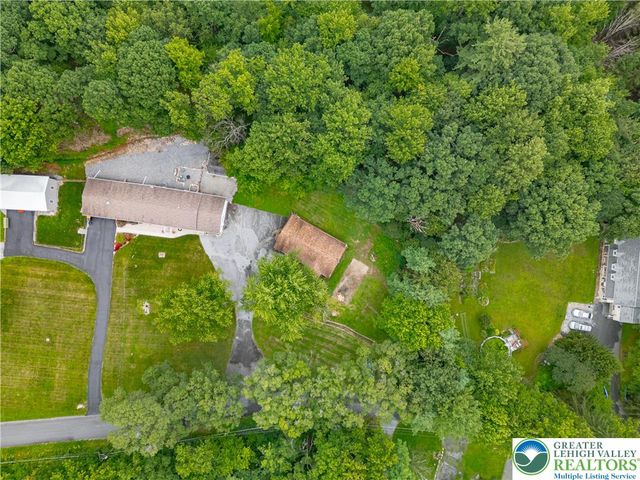 1350 Spring Drive, Lehigh Twp, PA 18088