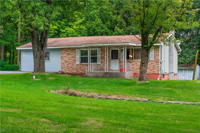 1350 Spring Drive, Lehigh Twp, PA 18088