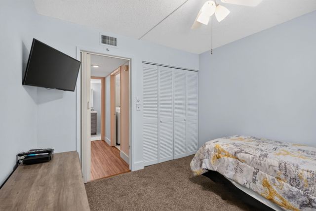 14881 WEDGEFIELD Drive 103, Delray Beach, FL 33446