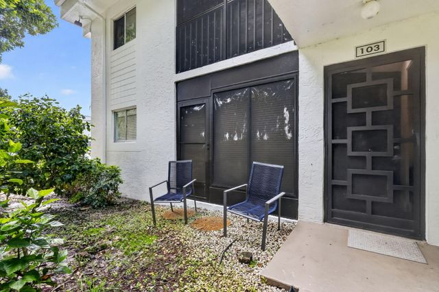14881 WEDGEFIELD Drive 103, Delray Beach, FL 33446