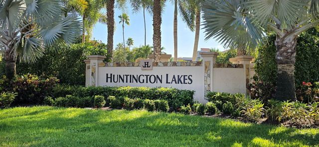 14881 WEDGEFIELD Drive 103, Delray Beach, FL 33446