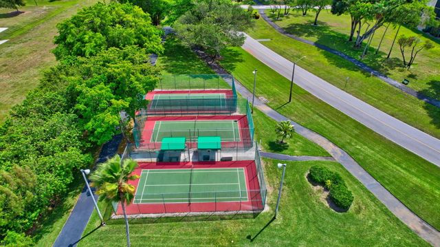14881 WEDGEFIELD Drive 103, Delray Beach, FL 33446