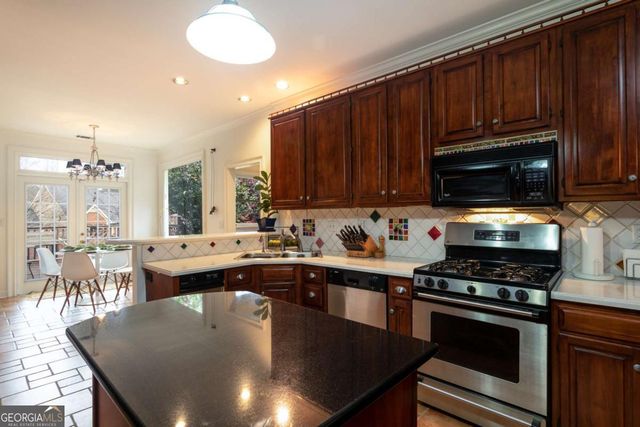 7155 Roswell Road 42, Sandy Springs, GA 30328