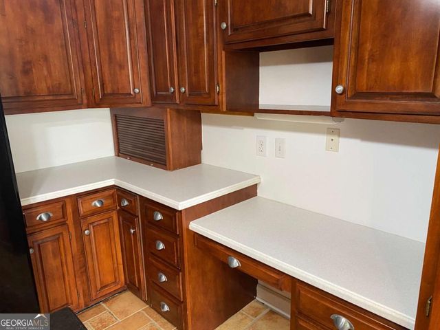 7155 Roswell Road 42, Sandy Springs, GA 30328