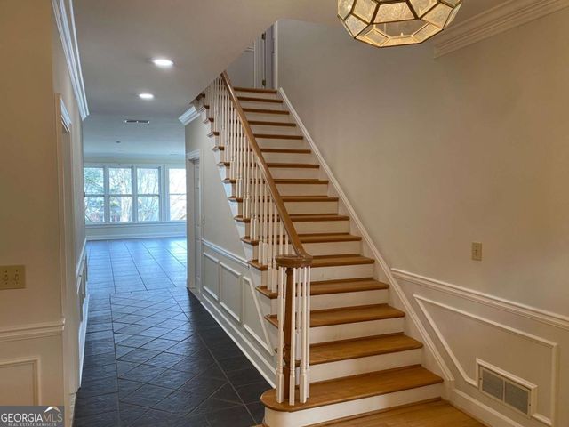 7155 Roswell Road 42, Sandy Springs, GA 30328