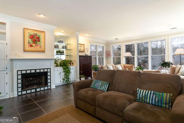 7155 Roswell Road 42, Sandy Springs, GA 30328