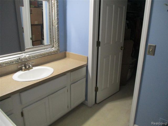 42108 E Edward Drive, Clinton Township, MI 48038