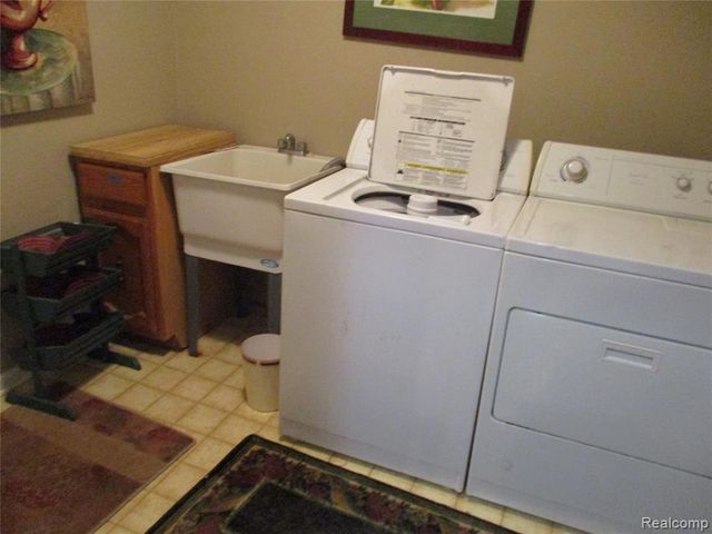 42108 E Edward Drive, Clinton Township, MI 48038