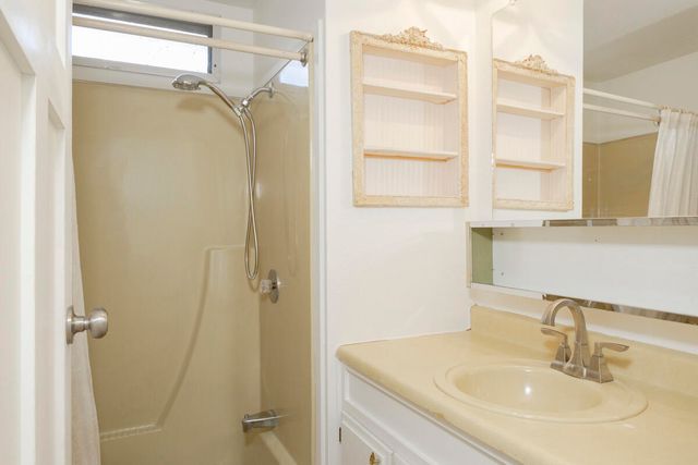 537 Thompson Creek Road UNIT 43, Applegate, OR 97530