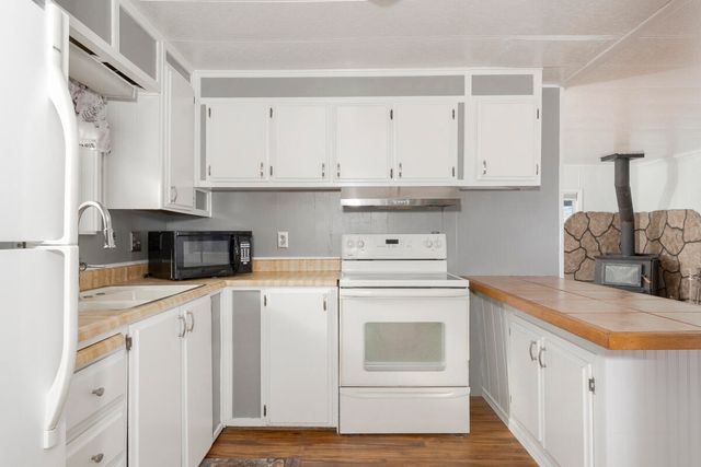 537 Thompson Creek Road UNIT 43, Applegate, OR 97530