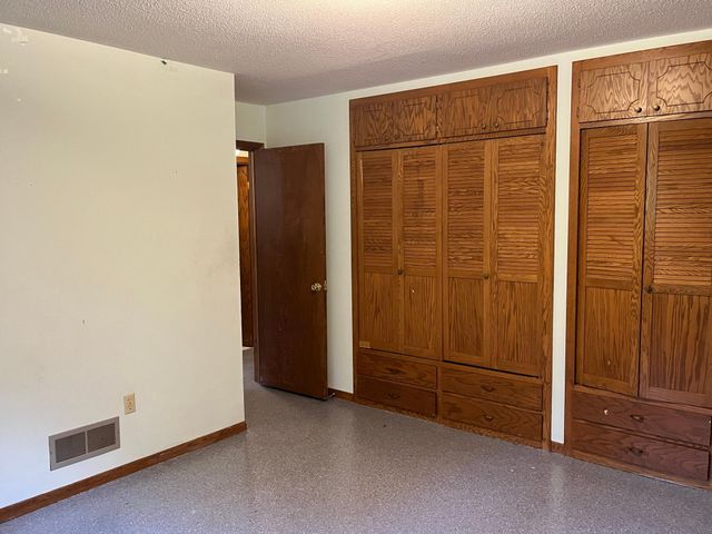 3044 Lake Street N, Maplewood, MN 55109