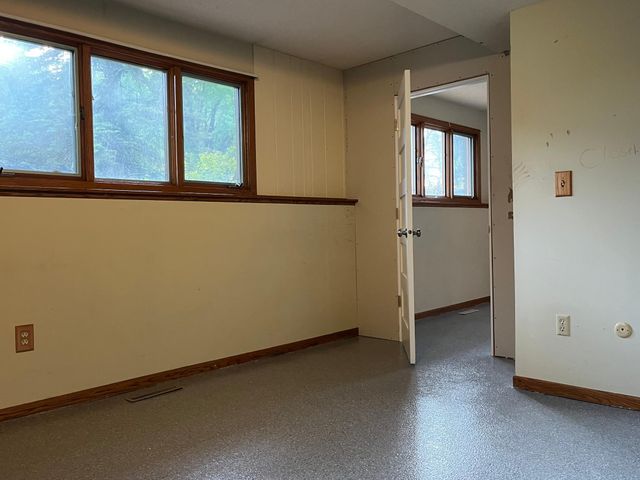 3044 Lake Street N, Maplewood, MN 55109