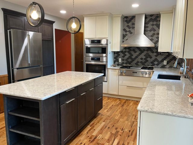 3044 Lake Street N, Maplewood, MN 55109