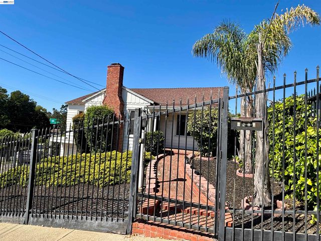 4101 Mountain View Ave, Oakland, CA 94605