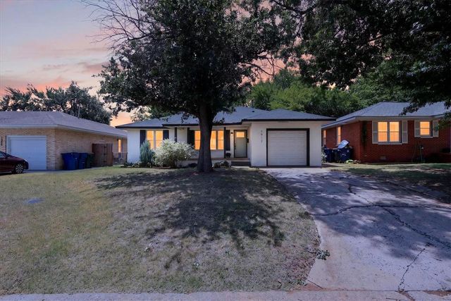 1912 Brighton Avenue, The Village, OK 73120
