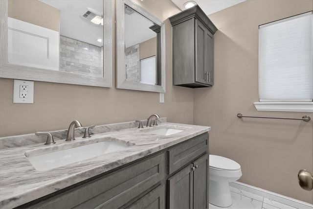 1912 Brighton Avenue, The Village, OK 73120