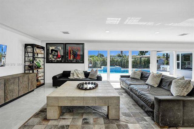 1230 Adams St, Hollywood, FL 33019