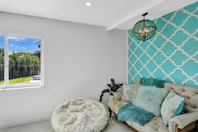 1230 Adams St, Hollywood, FL 33019