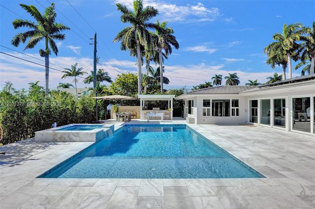 1230 Adams St, Hollywood, FL 33019