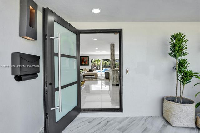 1230 Adams St, Hollywood, FL 33019