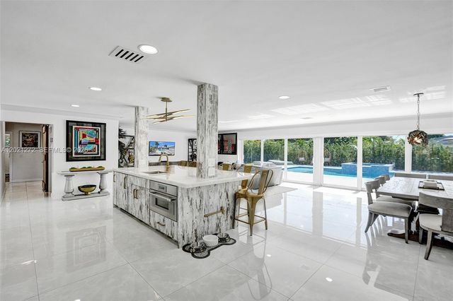 1230 Adams St, Hollywood, FL 33019