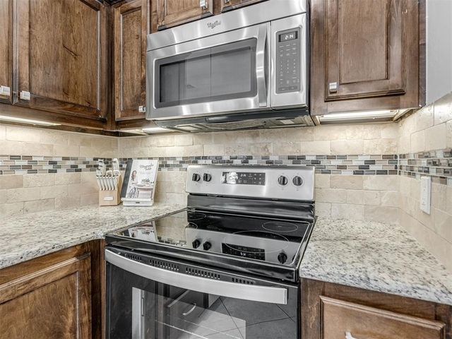16201 Capulet Drive, Edmond, OK 73013