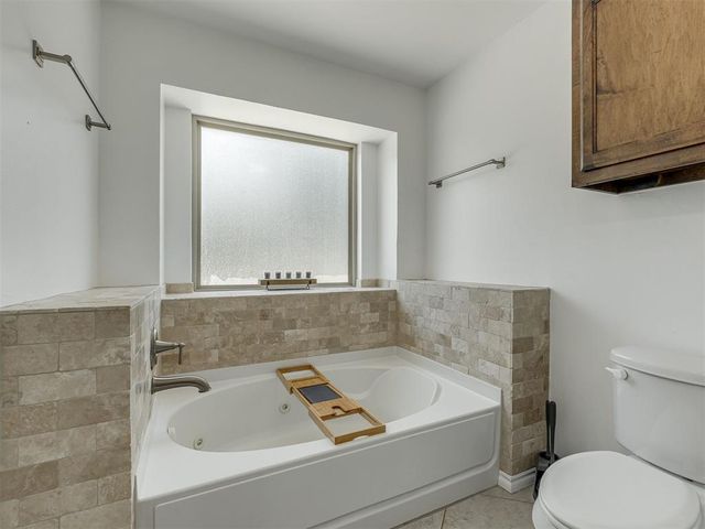 16201 Capulet Drive, Edmond, OK 73013