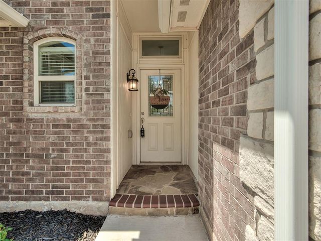 16201 Capulet Drive, Edmond, OK 73013