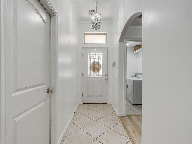 16201 Capulet Drive, Edmond, OK 73013