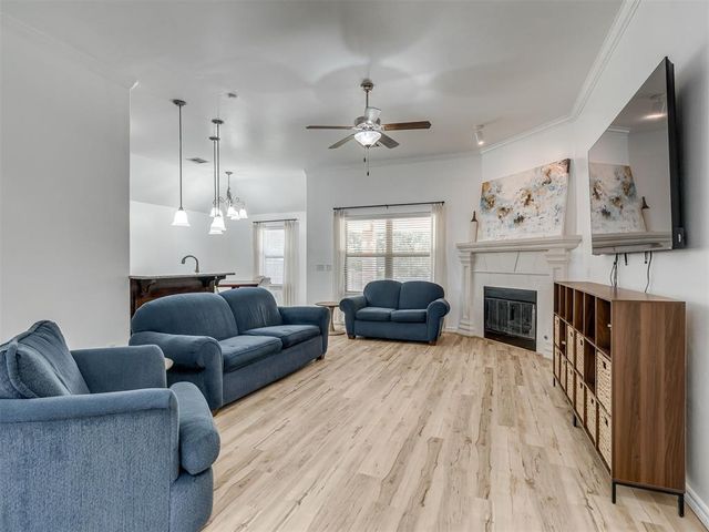 16201 Capulet Drive, Edmond, OK 73013