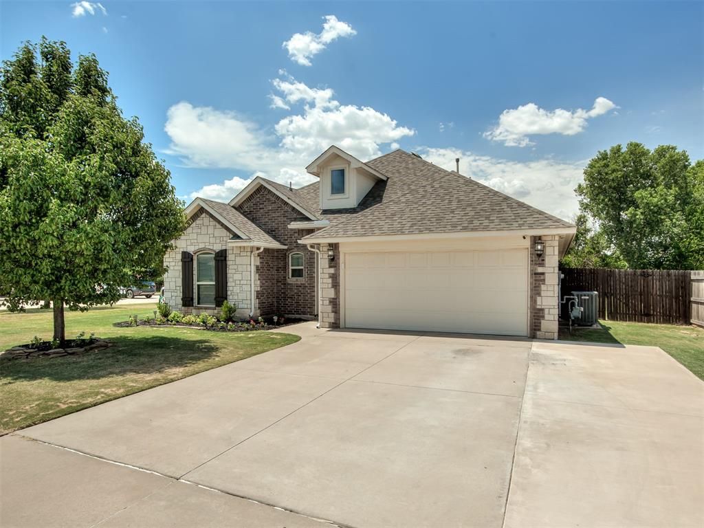16201 Capulet Drive, Edmond, OK 73013