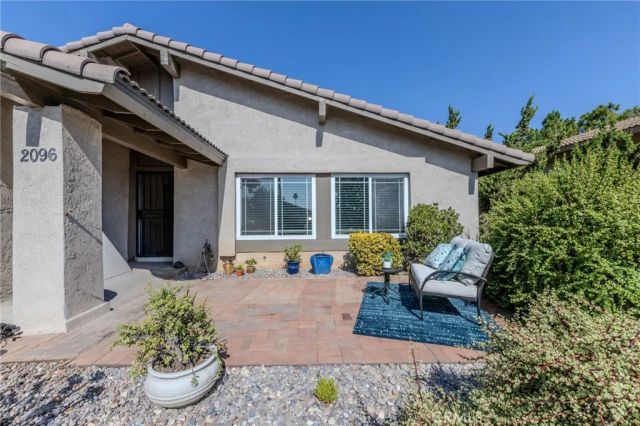 2096 W Ontario, Corona, CA 92882