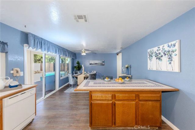 2096 W Ontario, Corona, CA 92882