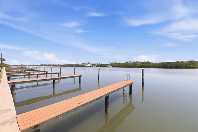 19451 GULF BOULEVARD 203, Indian Shores, FL 33785