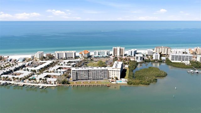 19451 GULF BOULEVARD 203, Indian Shores, FL 33785