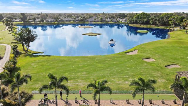 1001 Pinecrest Circle C, Jupiter, FL 33458