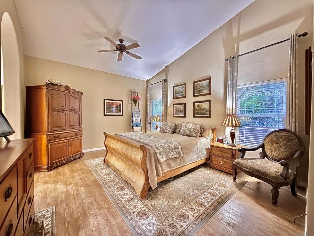 1623 Swallow Dr, El Cajon, CA 92020