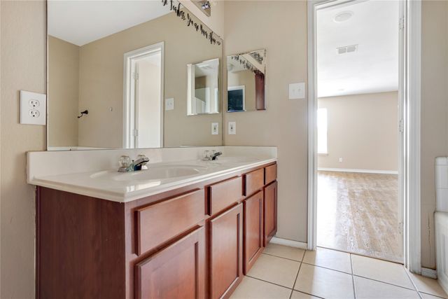1921 Southridge Lane, Sherman, TX 75092