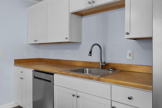 5220 Slayton Avenue, Chattanooga, TN 37410