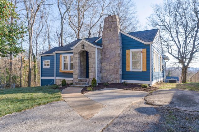 5220 Slayton Avenue, Chattanooga, TN 37410