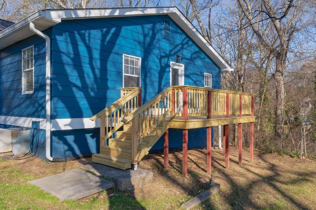 5220 Slayton Avenue, Chattanooga, TN 37410