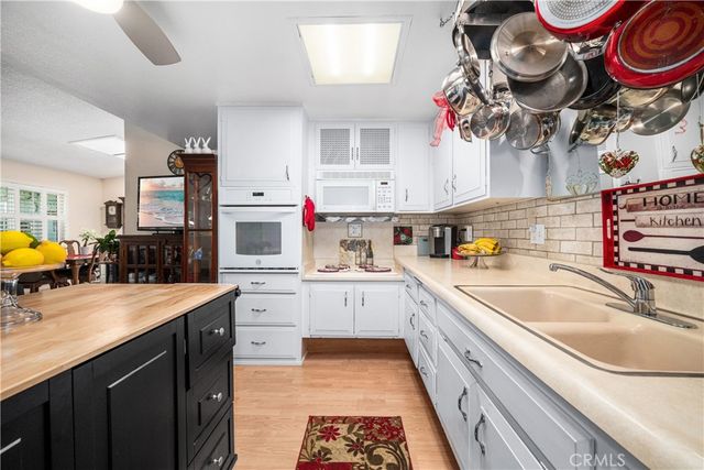 1301 Skokie Road 27H, Seal Beach, CA 90740