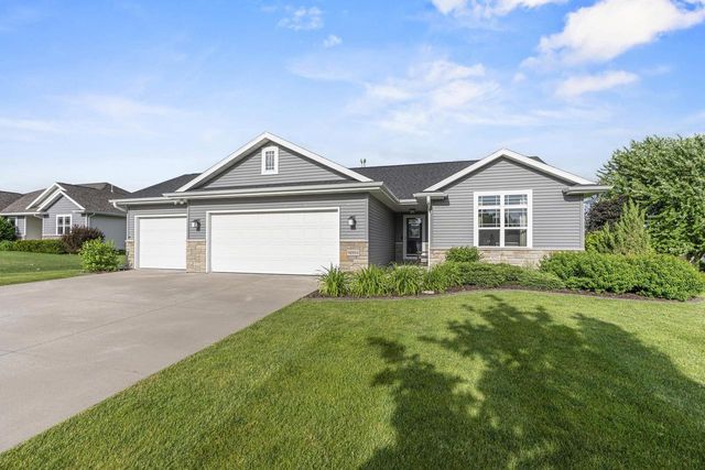 N2334 HEAVENLY DRIVE, Greenville, WI 54942