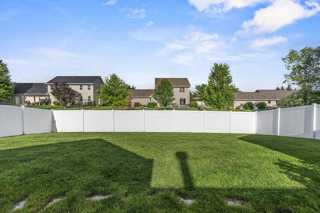 N2334 HEAVENLY DRIVE, Greenville, WI 54942