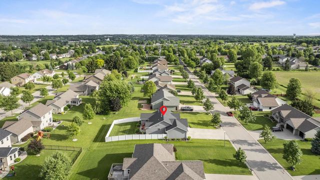 N2334 HEAVENLY DRIVE, Greenville, WI 54942