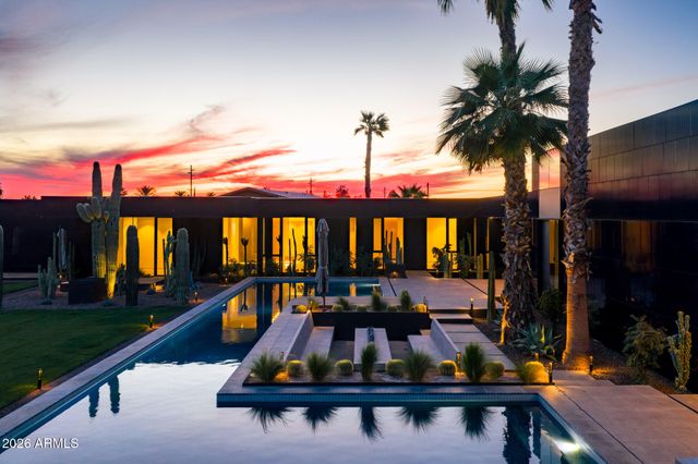 3427 E STANFORD Drive, Paradise Valley, AZ 85253