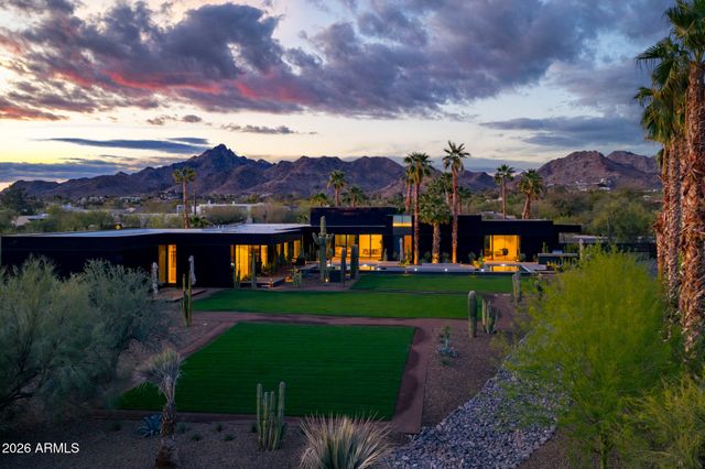 3427 E STANFORD Drive, Paradise Valley, AZ 85253