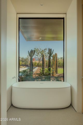 3427 E STANFORD Drive, Paradise Valley, AZ 85253